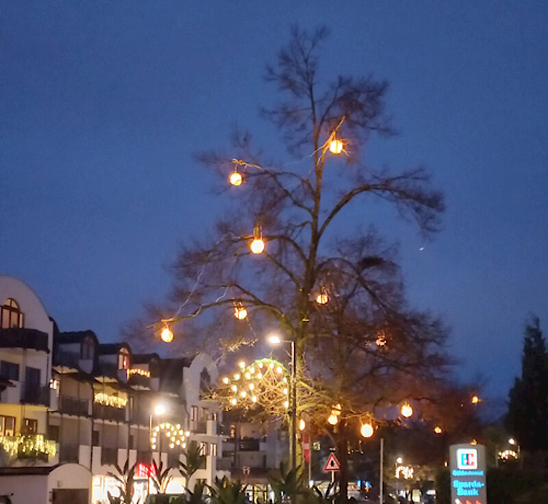 Tag des Ehrenamtes –  Einladung zum adventlichen Umtrunk am 4. Dezember am Grünen Markt